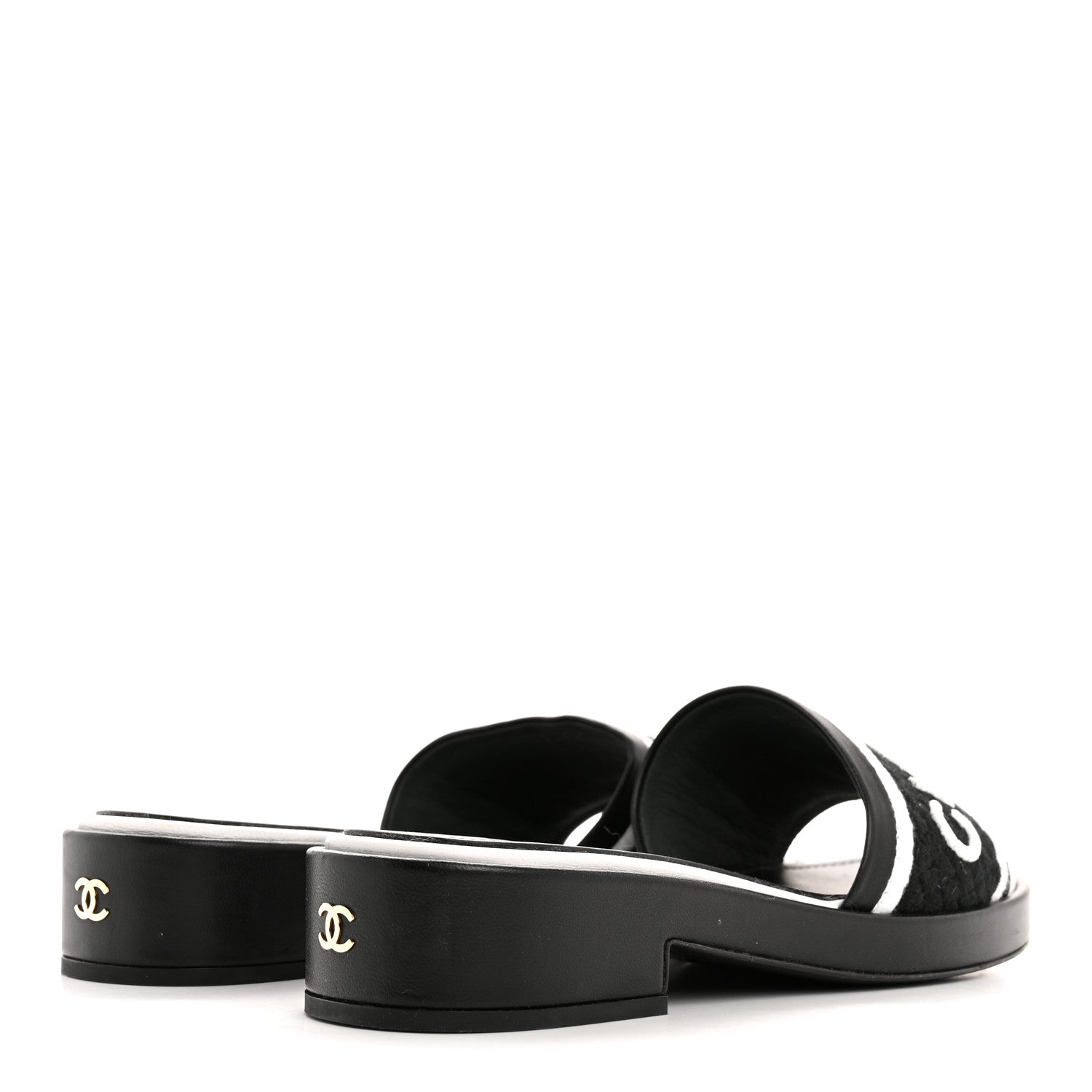 Lambskin Embroidered CC Mule Sandal 40 Black White