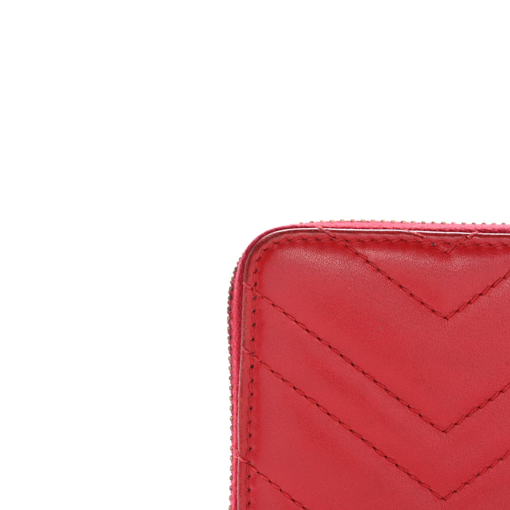 Gucci Calfskin Matelasse GG Marmont Zip Around Wallet Hibiscus Red