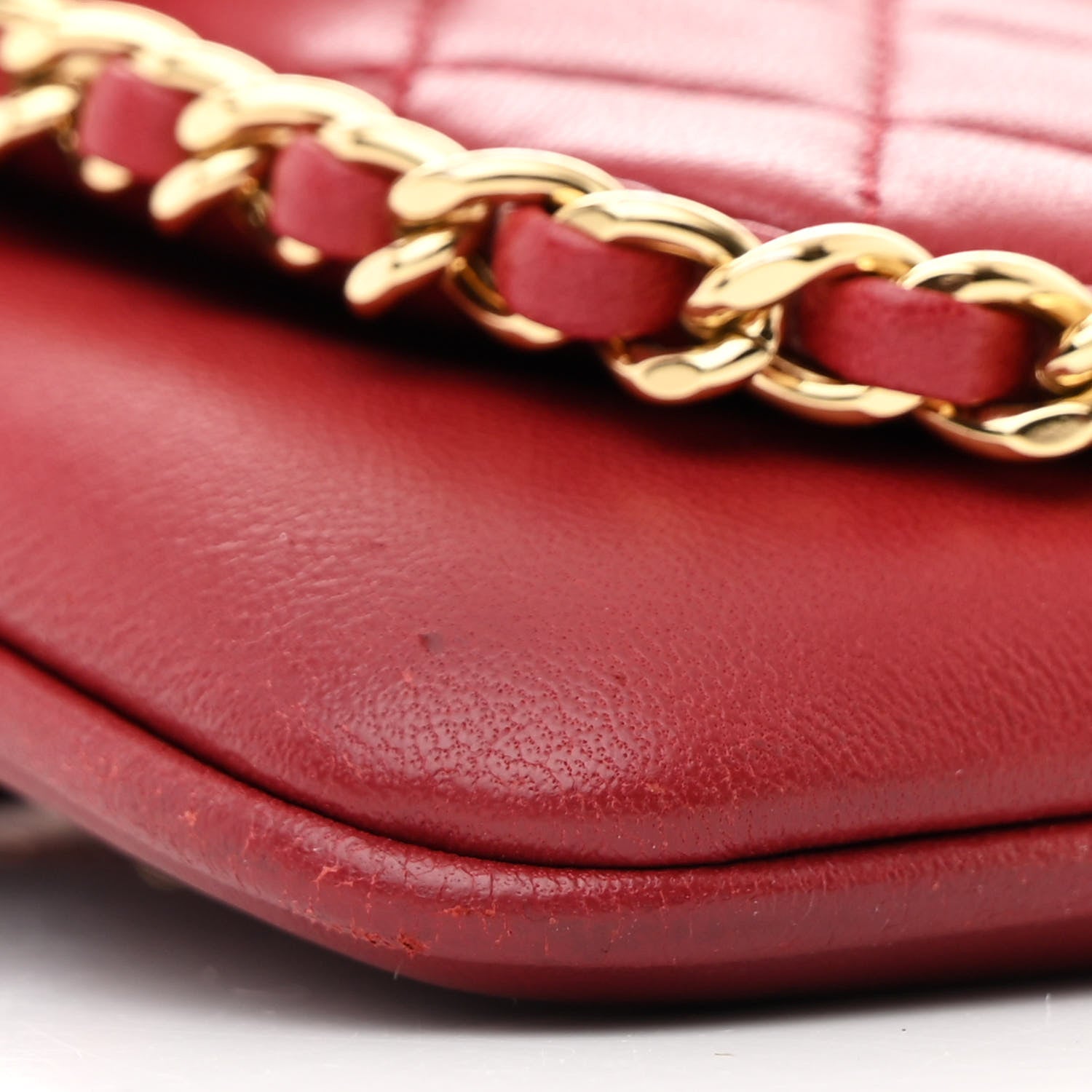Chanel Lambskin Quilted CC Unchained Crossbody Red