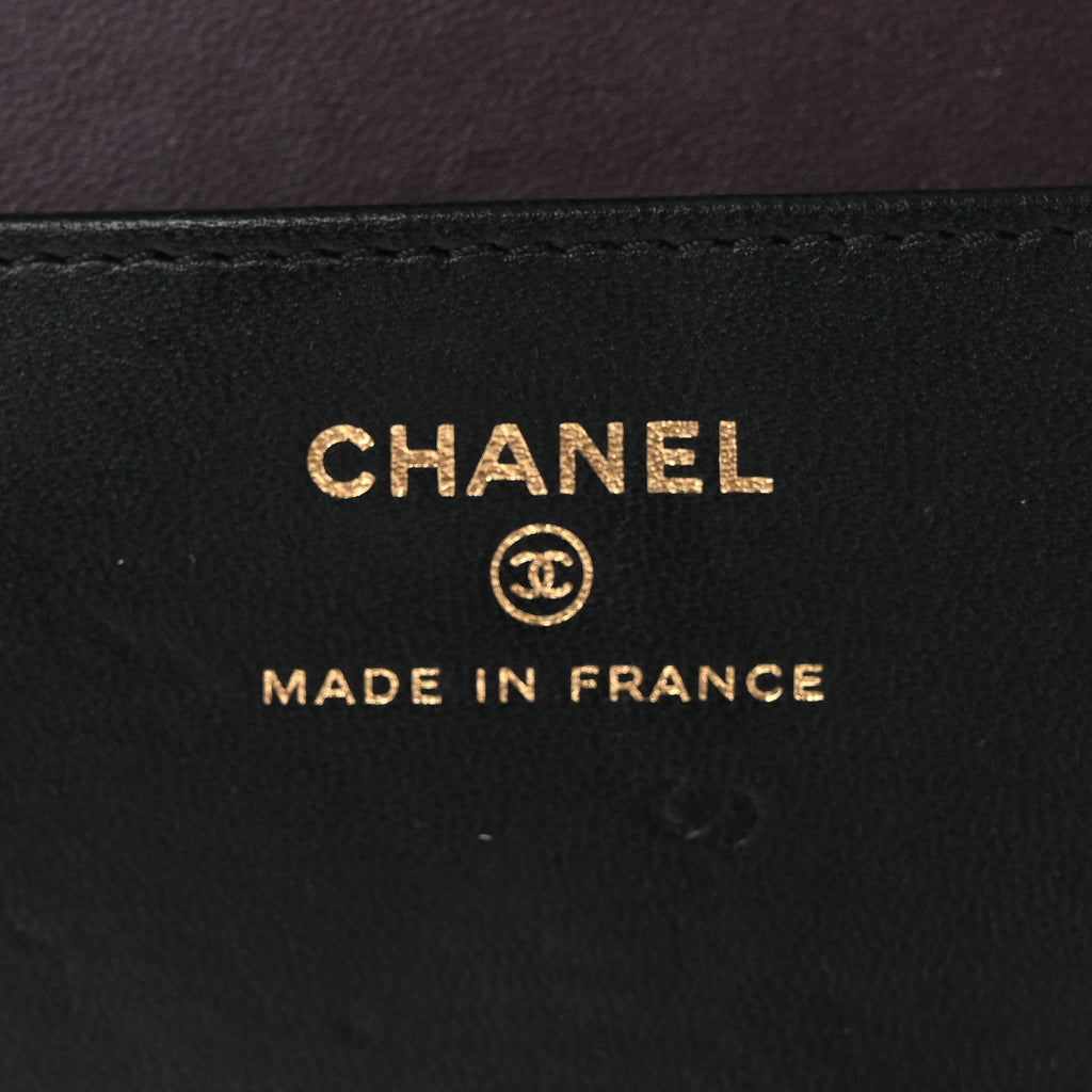 Chanel Lambskin Quilted Compact Vanity Case Purse With Chain Black