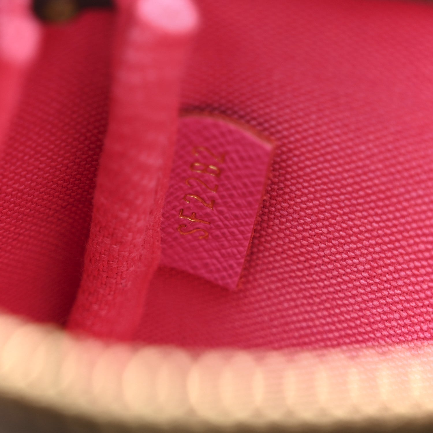 Louis Vuitton Monogram 2022 Christmas Animation Seoul Mini Pochette Accessories Fuchsia