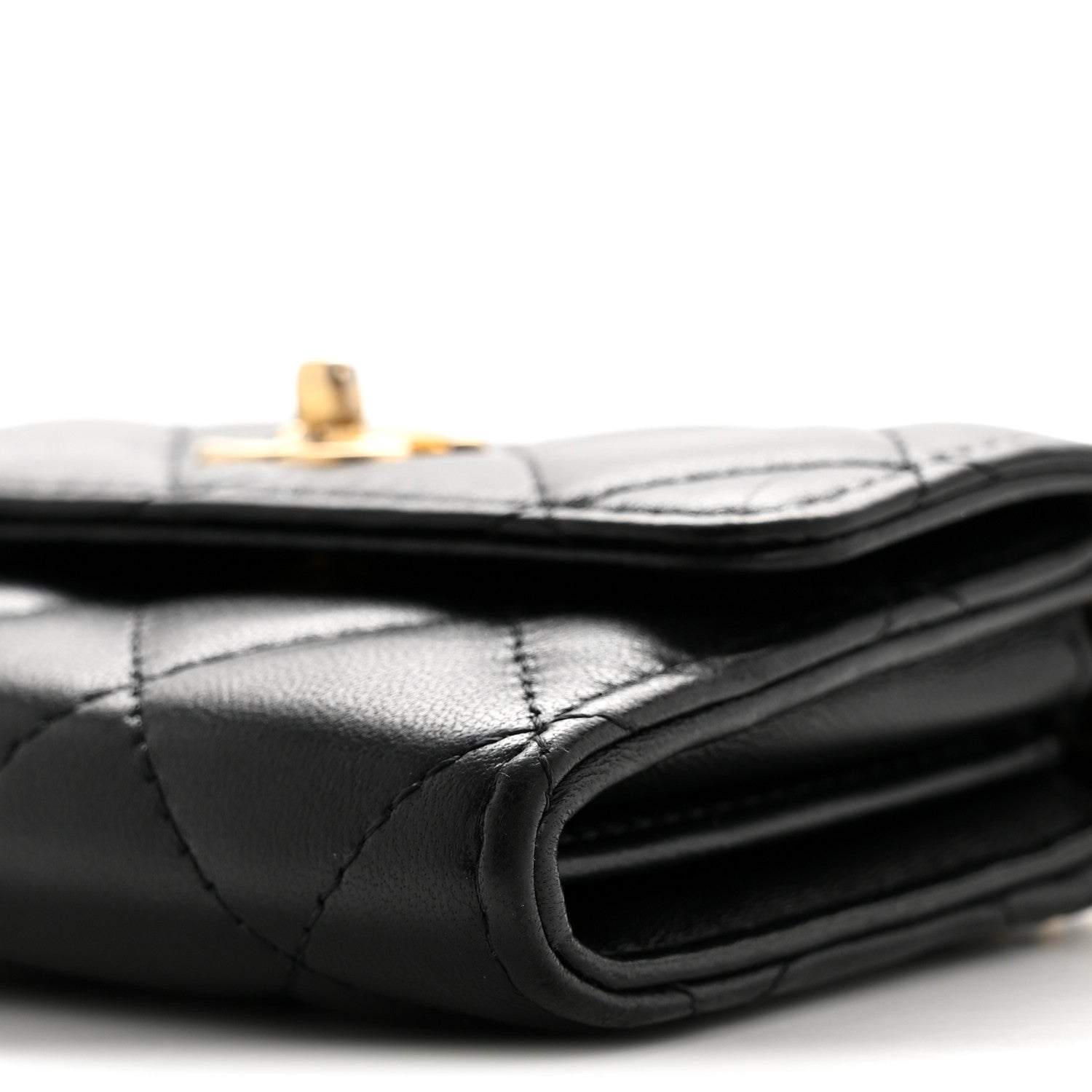 Chanel Lambskin Quilted Pearl Crush Clutch With Chain Black