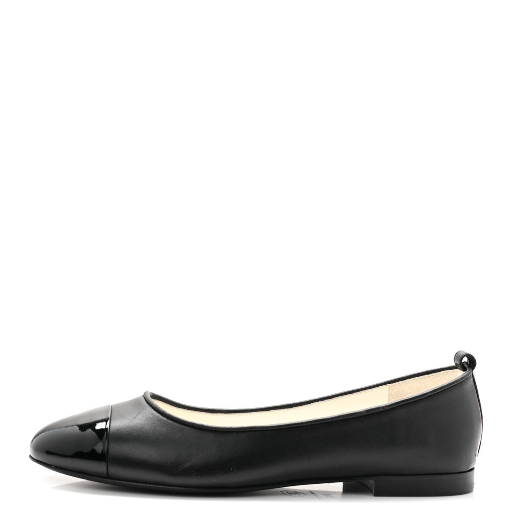 Lambskin Patent Calfskin Cap Toe Ankle Chain Ballerina Flats 39 Black