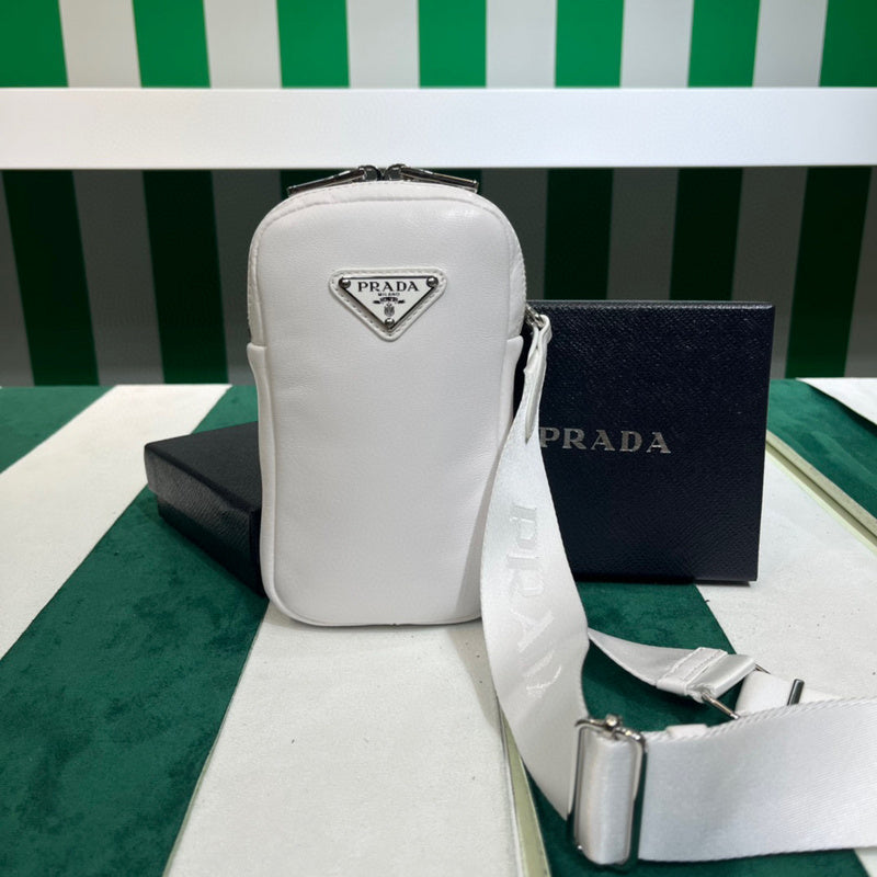 Prada Bags - 685