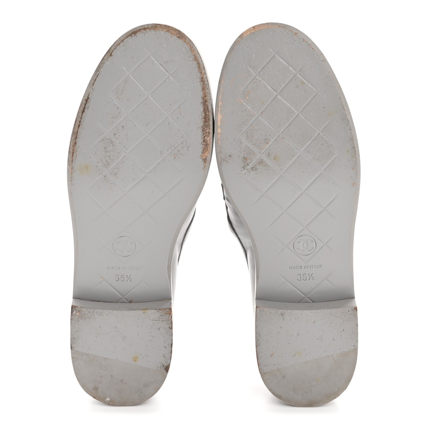 Lambskin Quilted CC Turnlock Loafers 36.5 Grey