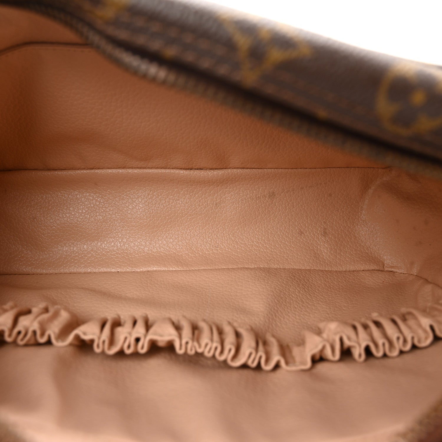Louis Vuitton Monogram Trousse Toilette 28