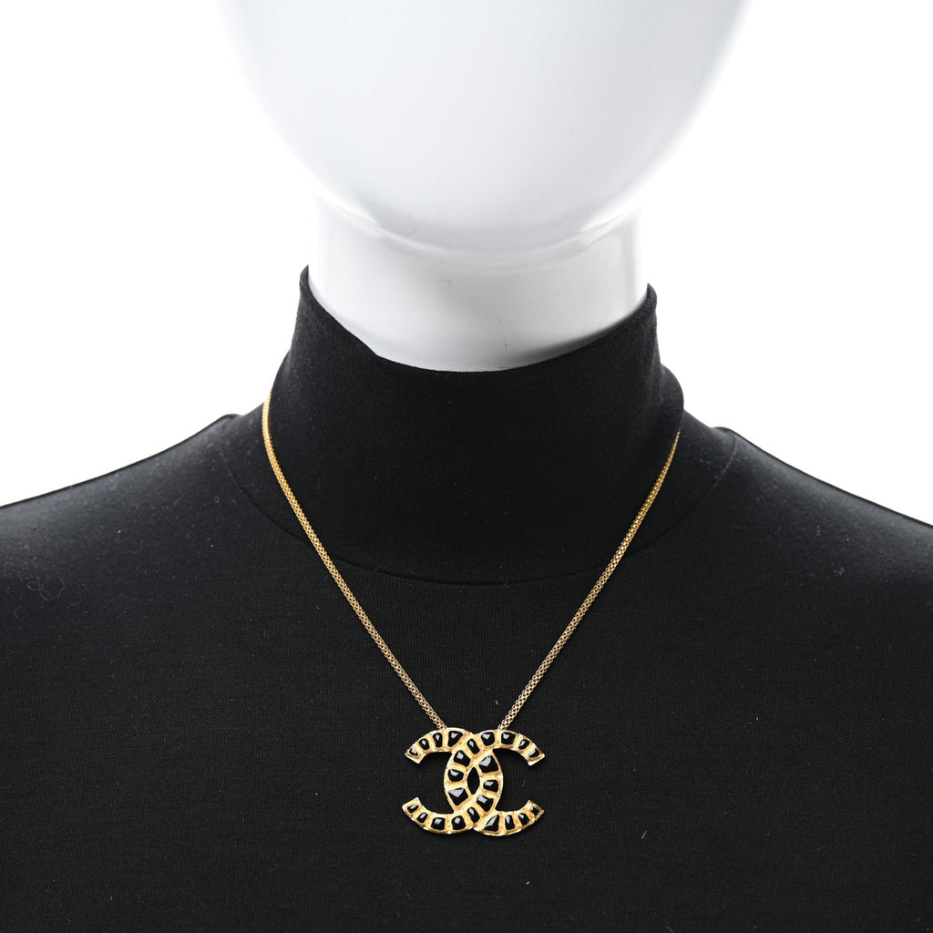 Resin Along The Nile CC Pendant Necklace Gold Black