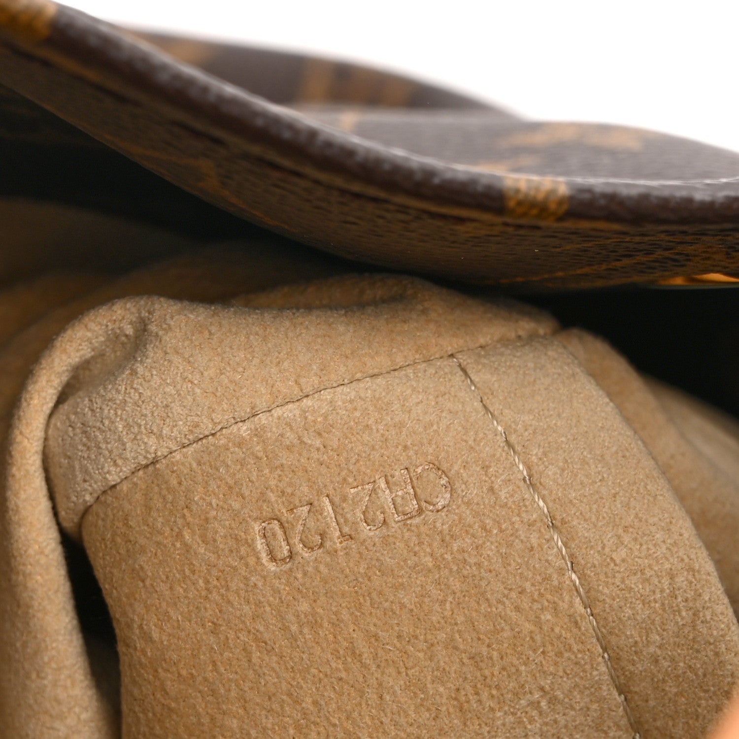 Louis Vuitton Monogram Artsy MM