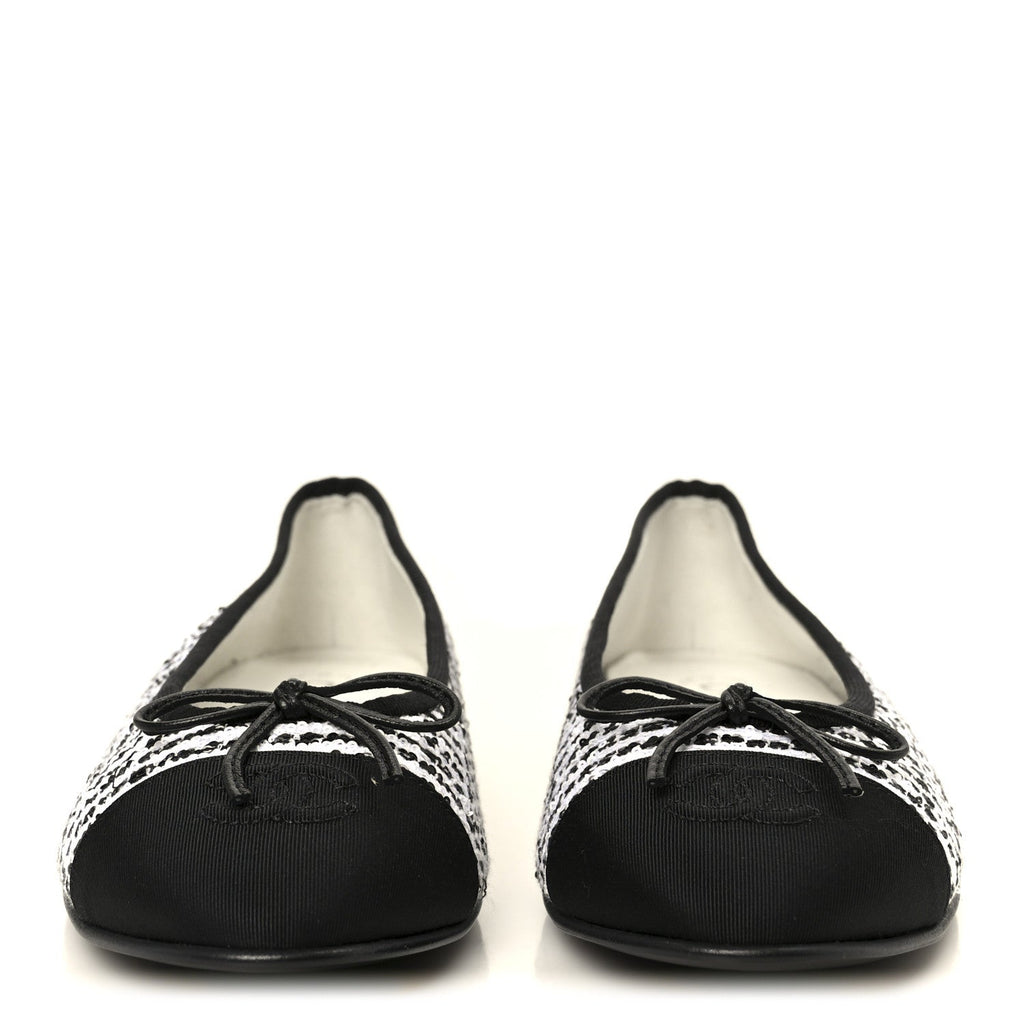 Chanel Tweed Sequin Grosgrain Cap Toe Ballerina Flats 39.5 Black White