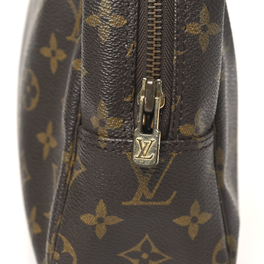 Louis Vuitton Monogram Trousse Toilette 28