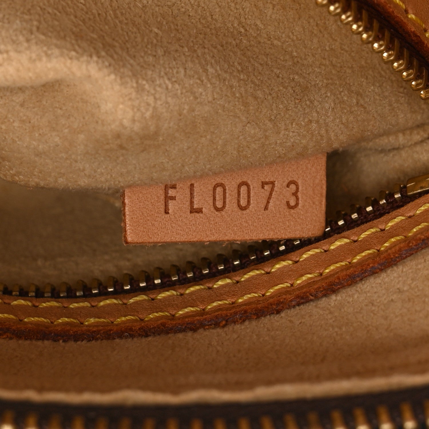 Louis Vuitton Monogram Looping MM