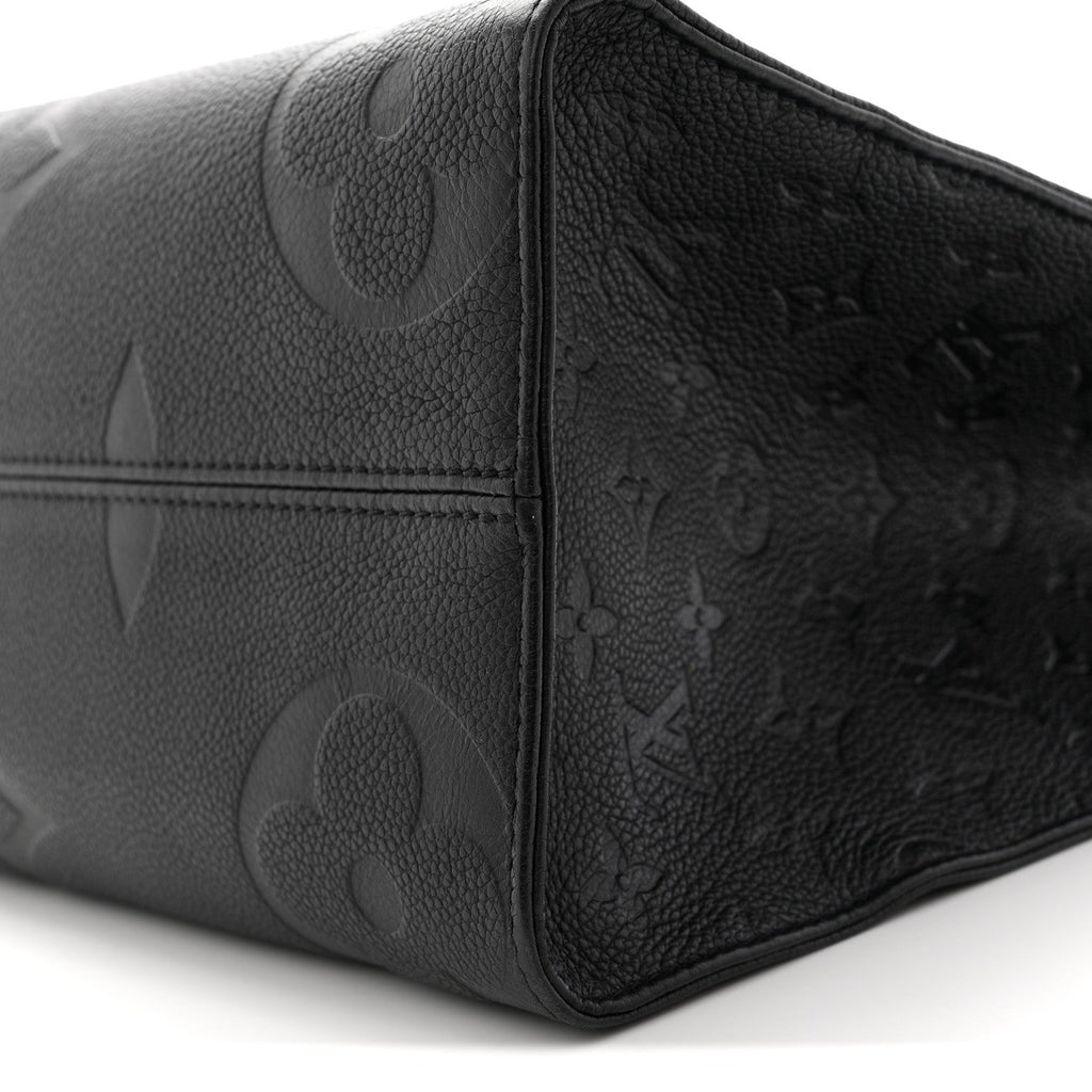 Louis Vuitton Empreinte Monogram Giant Onthego MM Black