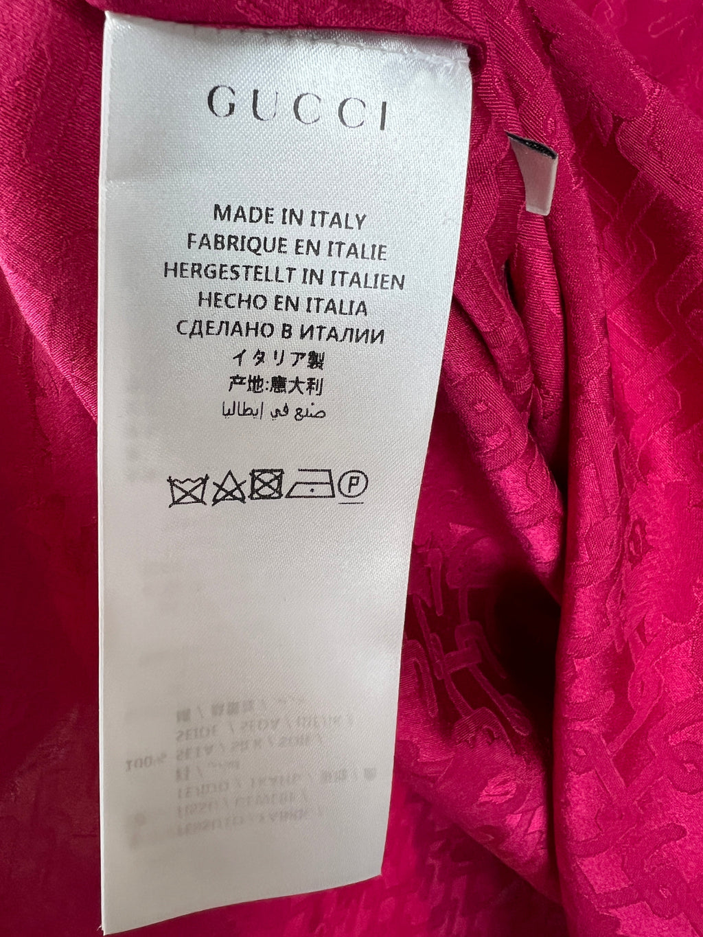 Gucci Fuchsia Silk Blouse with Floral Print Detail IT 38 (UK 6)