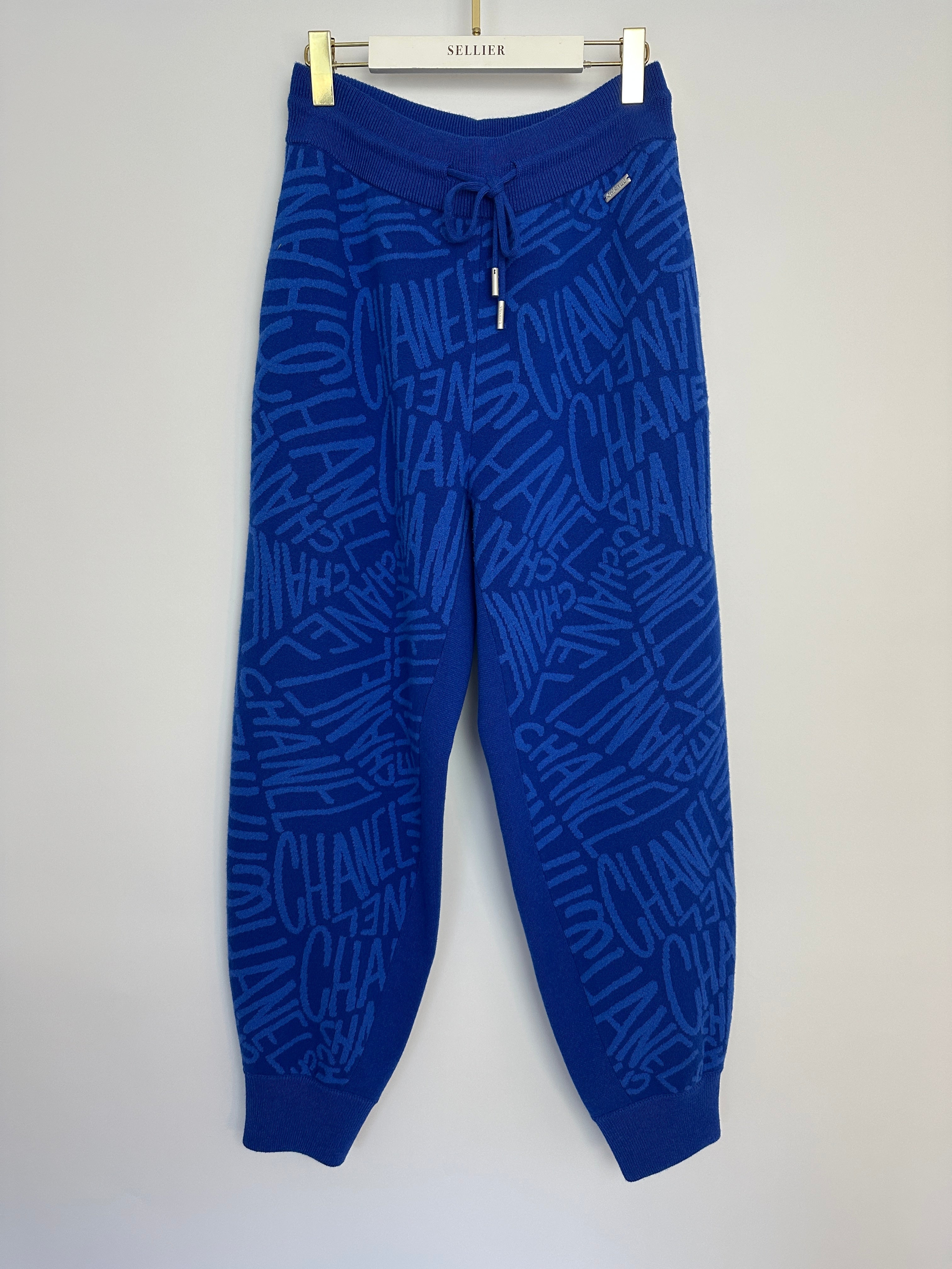 Chanel 21N Electric Blue Cashmere Jogging Bottom with Logo Detail Size FR 44 (UK 14) RRP £2,370