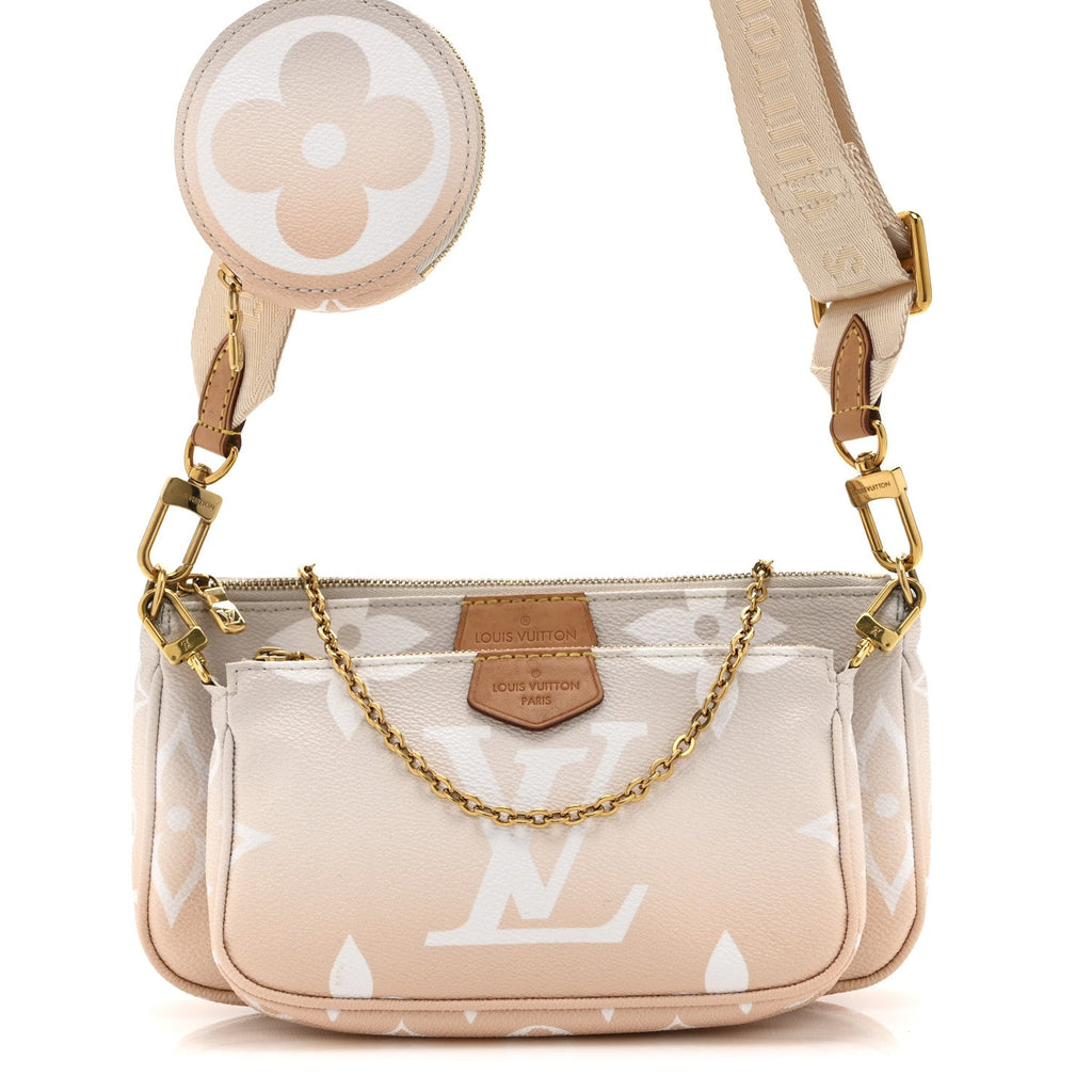 Louis Vuitton Monogram Giant By The Pool Multi Pochette Accessories Brume