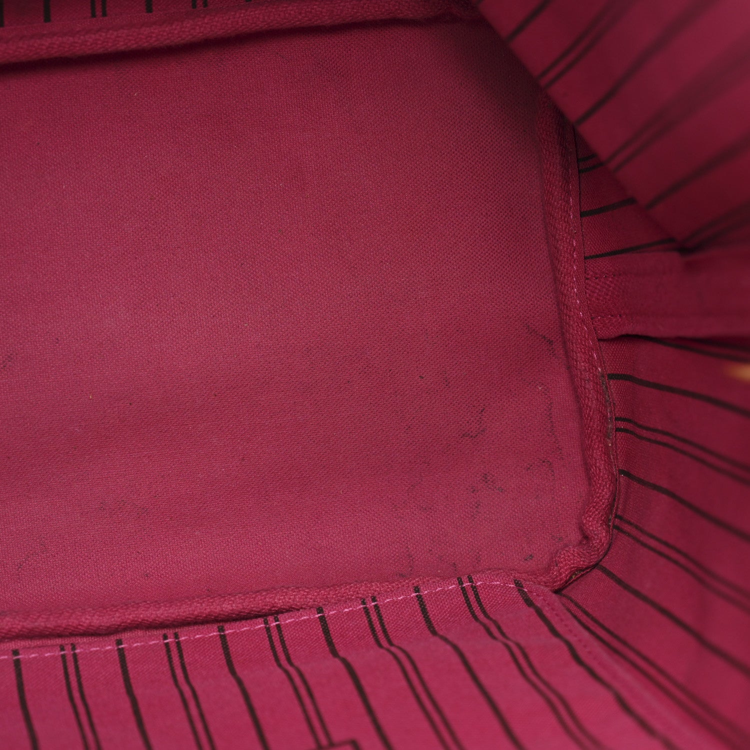 Louis Vuitton Monogram Neo Neverfull MM Pivoine