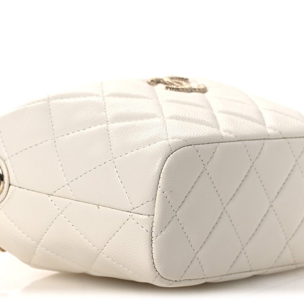 Chanel Caviar Quilted Hobo Clutch With Chain White