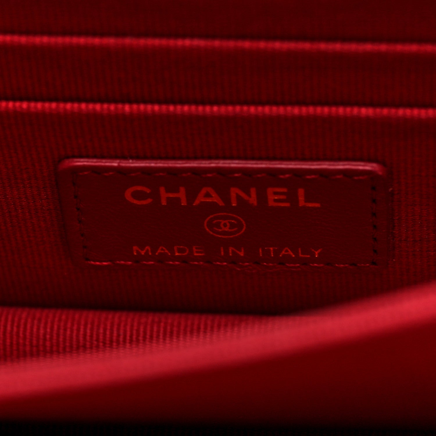 Chanel Lambskin Enamel Quilted Pending CC Clutch With Chain Black