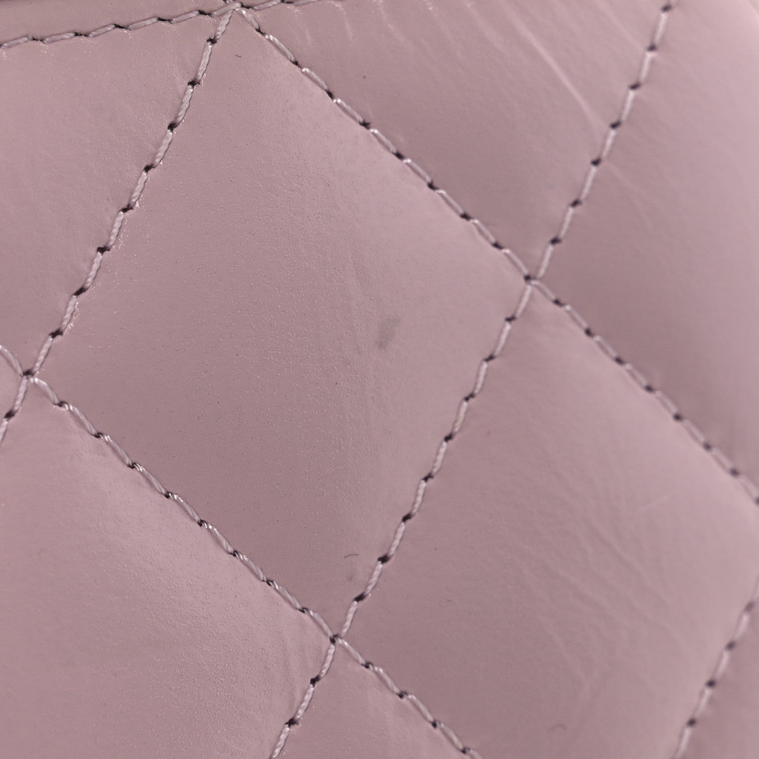 Chanel Shiny Lambskin Quilted Top Handle Vanity Case With Chain Pink