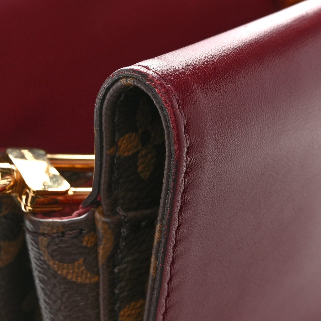 Louis Vuitton Monogram Venus Raisin