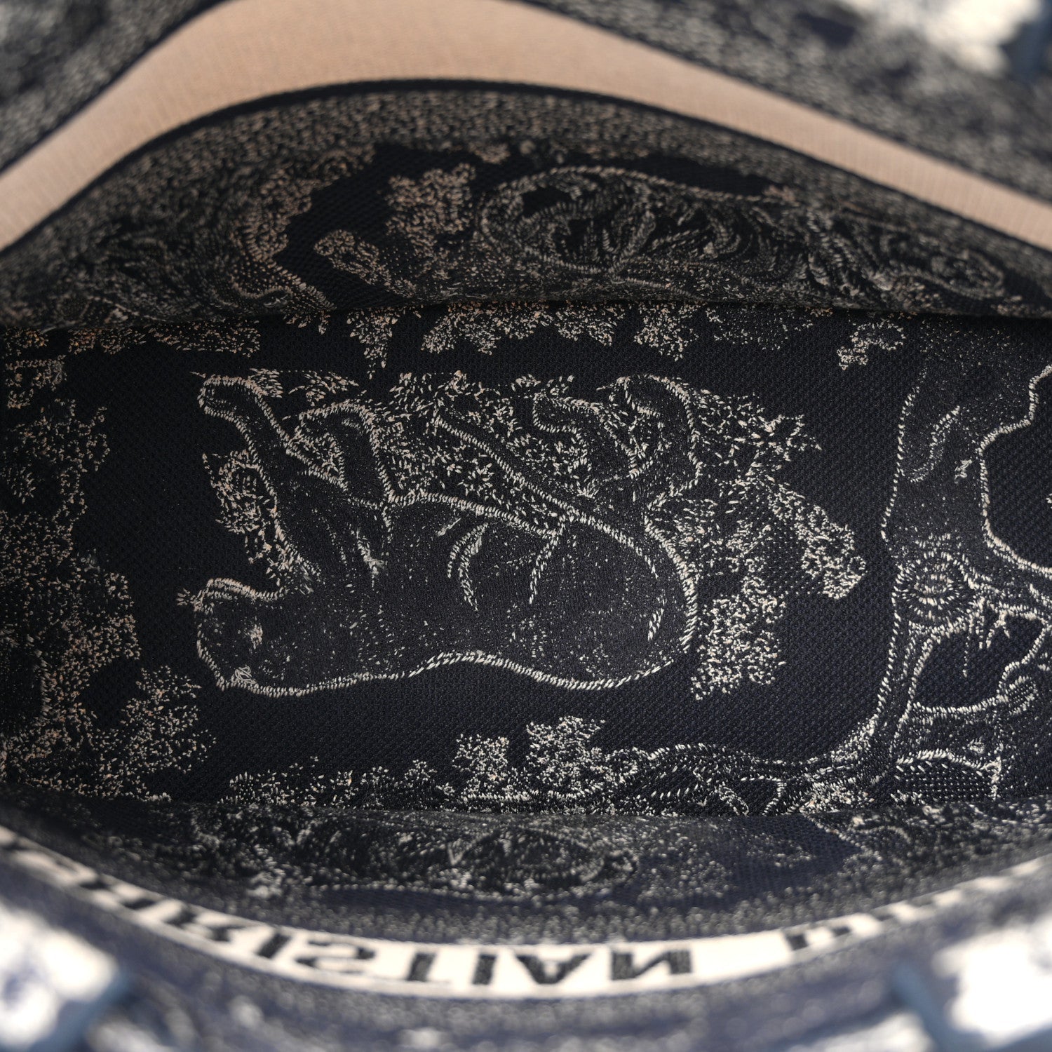 Christian Dior Canvas Embroidered Medium Dioriviera Toile De Jouy Book Tote Blue