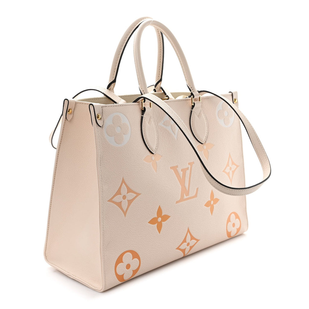 Louis Vuitton Empreinte Monogram Giant By The Pool Onthego MM Cream Saffron