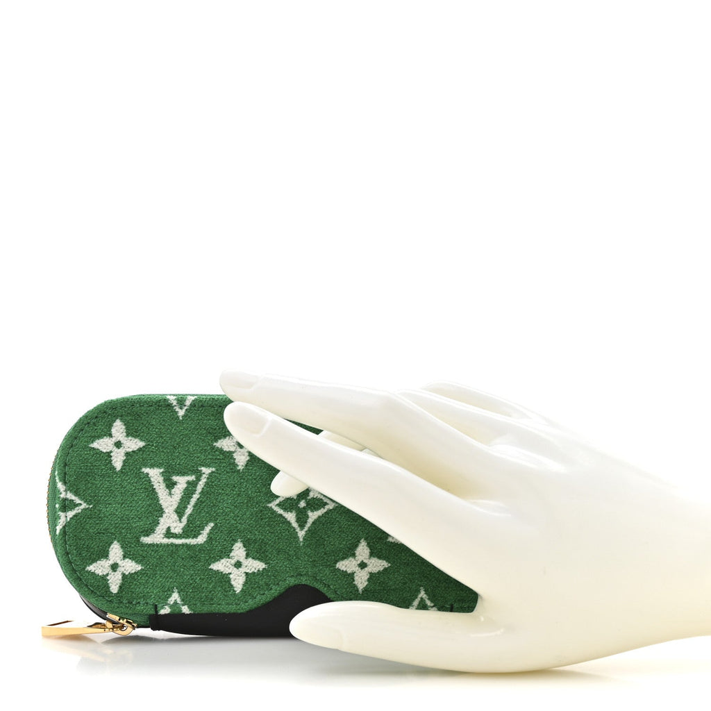 Louis Vuitton Jacquard Velvet Monogram LV Match Sunglasses Case GM Vert