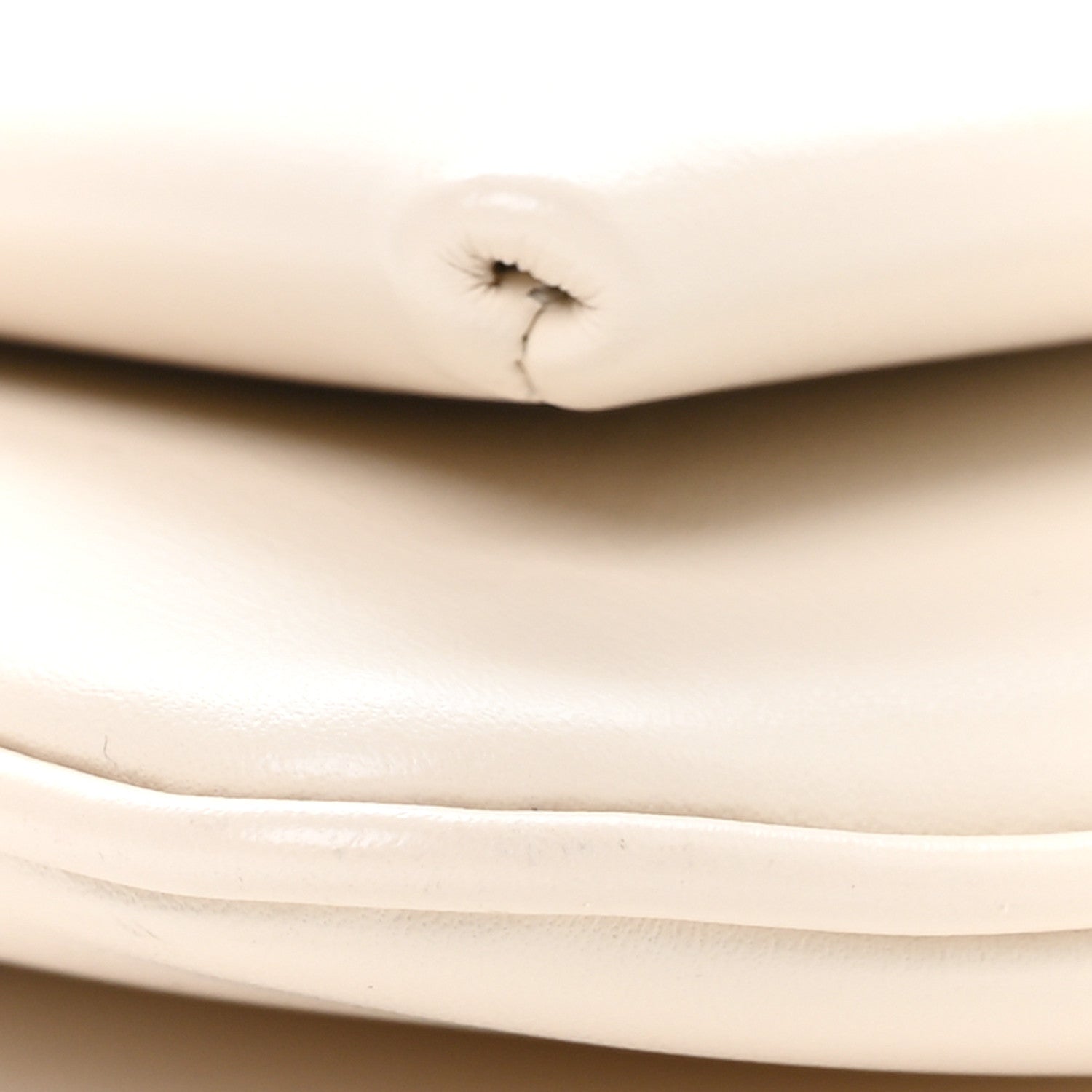 Gucci Calfskin Small Arli Flap Shoulder Bag Mystic White