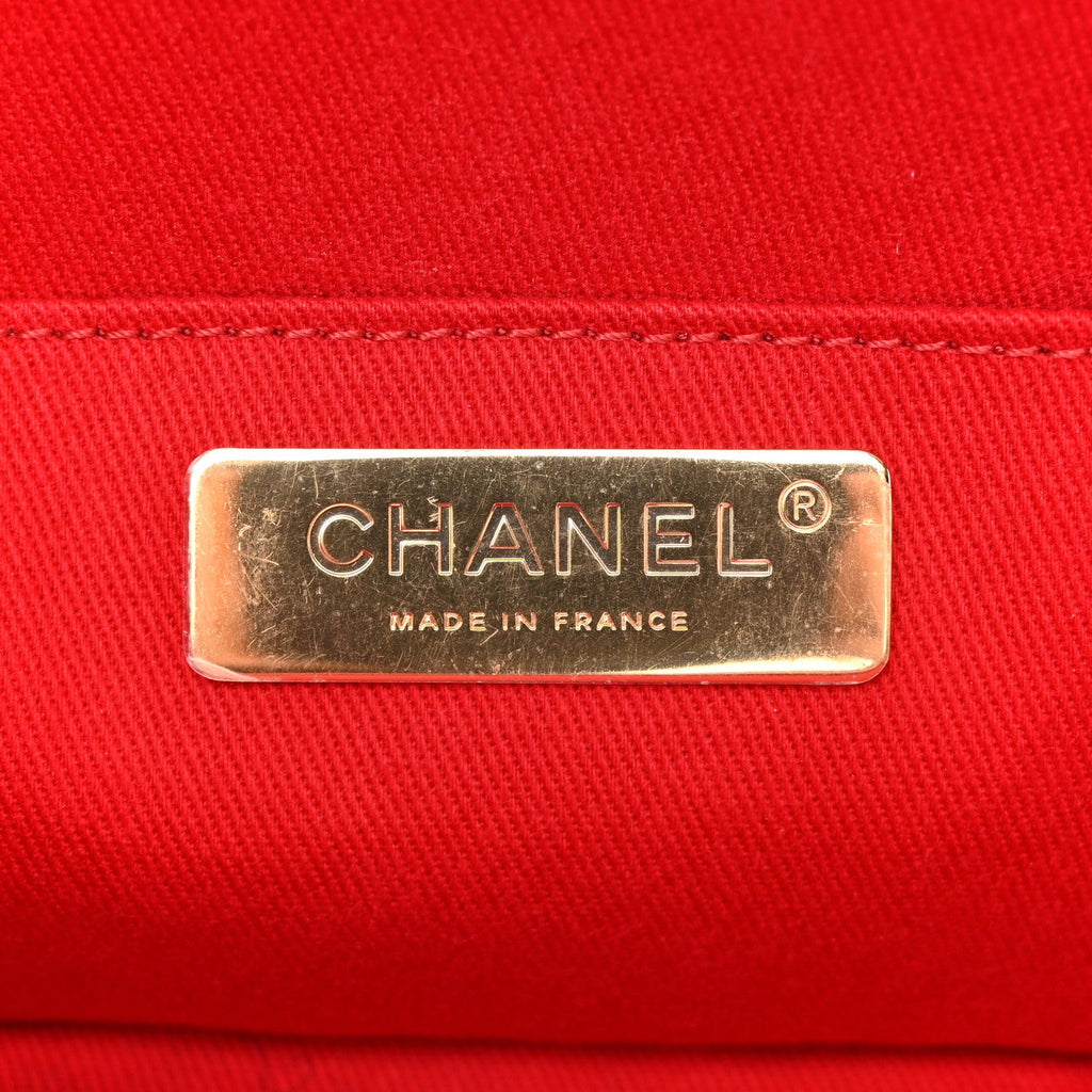 Chanel Caviar Quilted Waist Bag Red