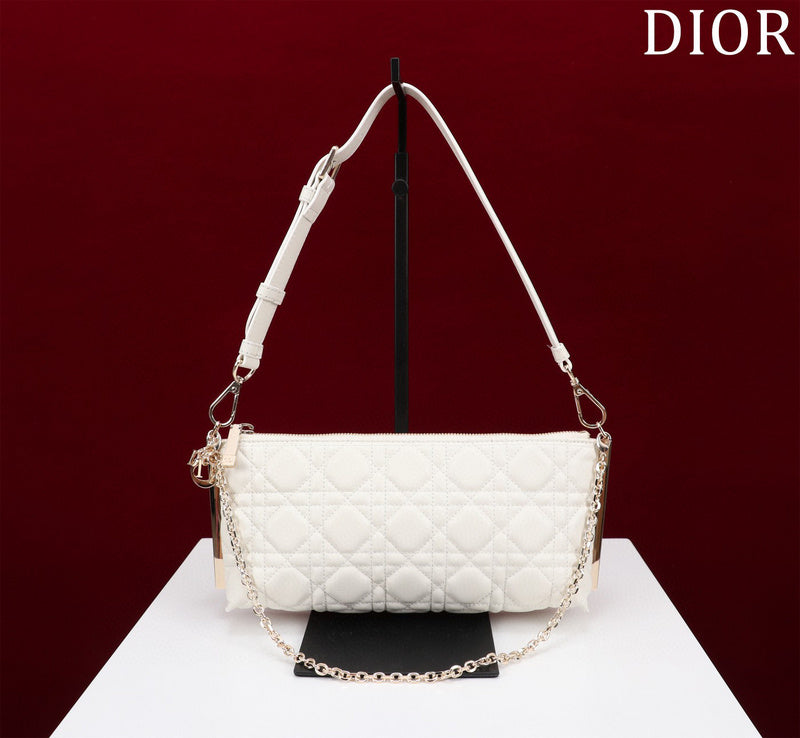 Dior Bags - 845
