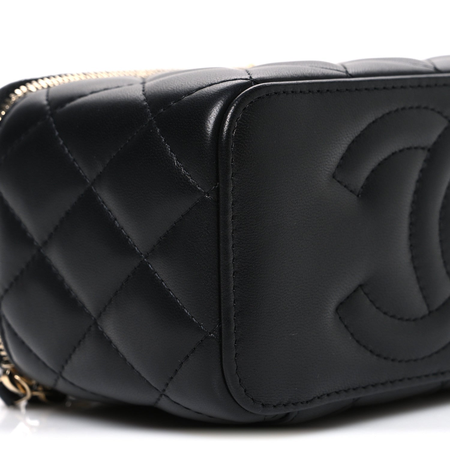 Chanel Lambskin Quilted Pearl Crush Small Vanity Case With Chain Black