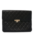 Caviar Quilted Medium Golden Class Pouch Black