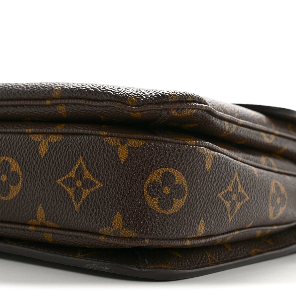 Louis Vuitton Monogram Pochette Metis