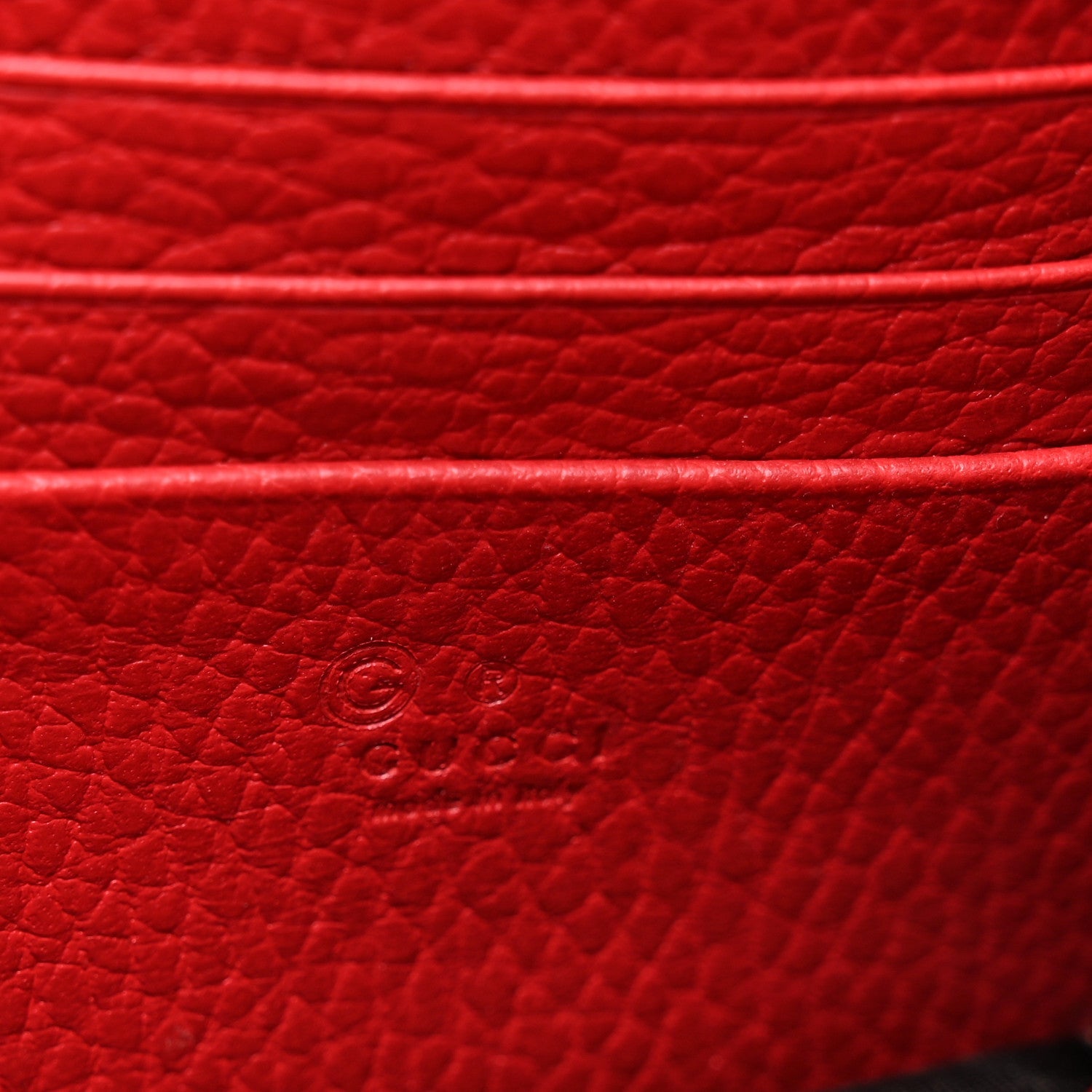 Gucci Dollar Calfskin Interlocking G Chain Wallet Red