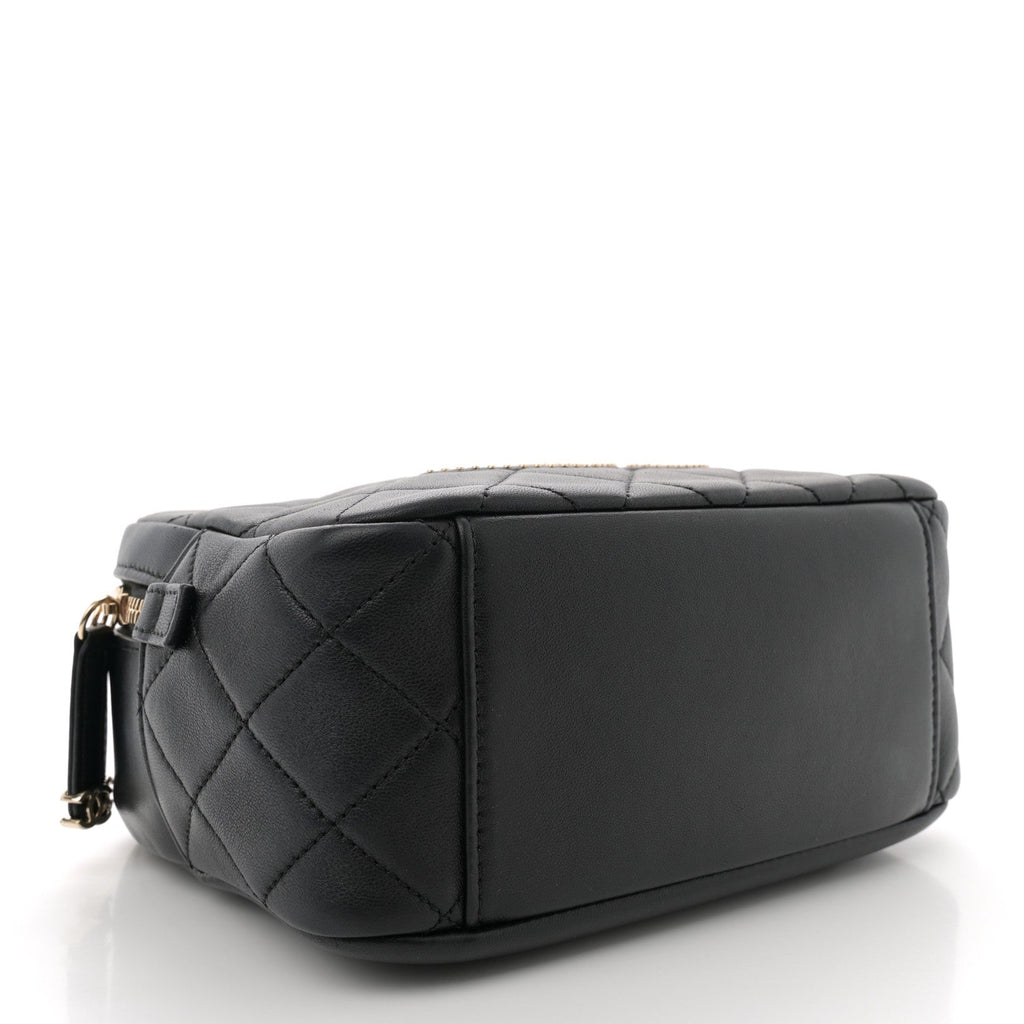 Chanel Lambskin Quilted Studded Quilted Vanity Case With Chain Black