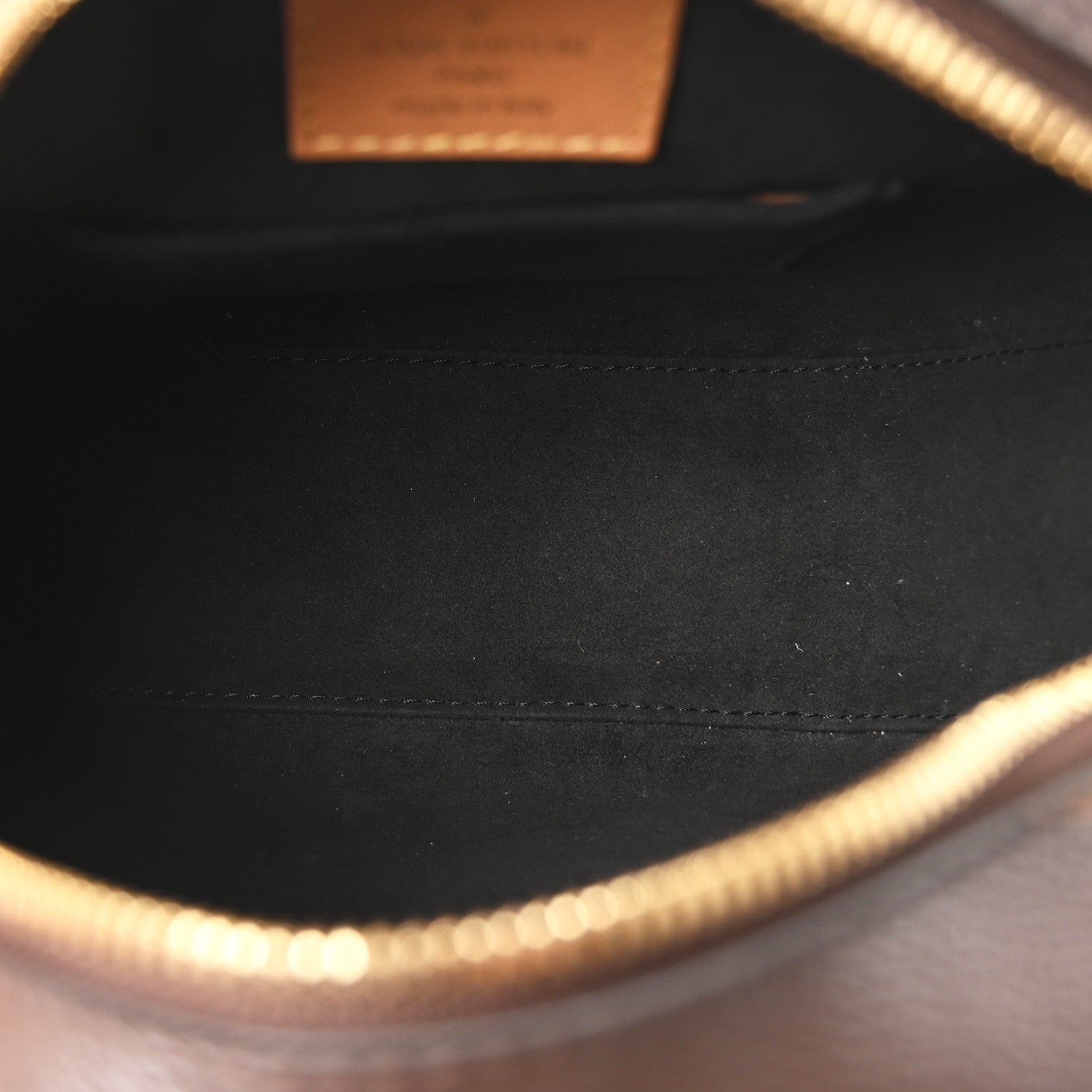 Louis Vuitton Reverse Monogram Giant Boite Chapeau Souple