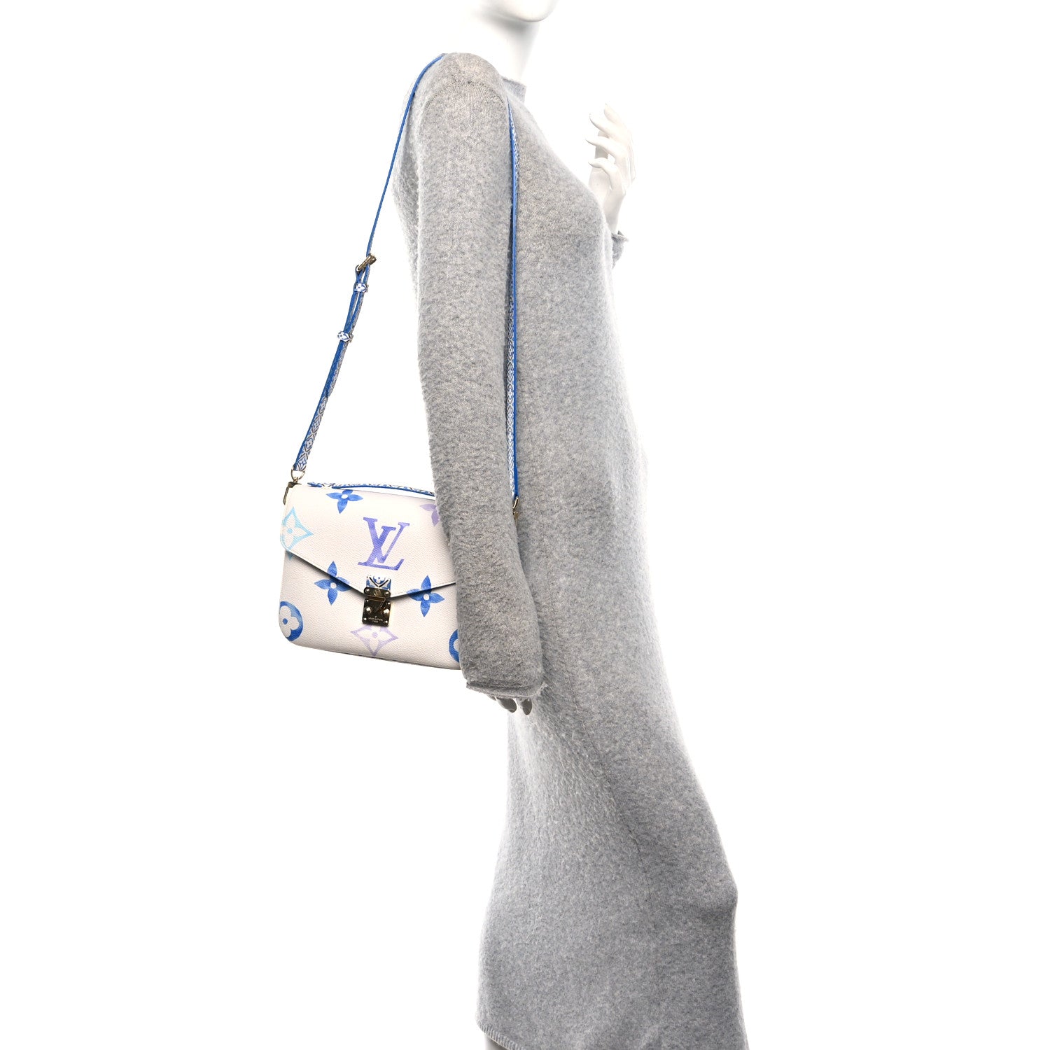 Louis Vuitton Monogram Giant By The Pool Pochette Metis MM Blue