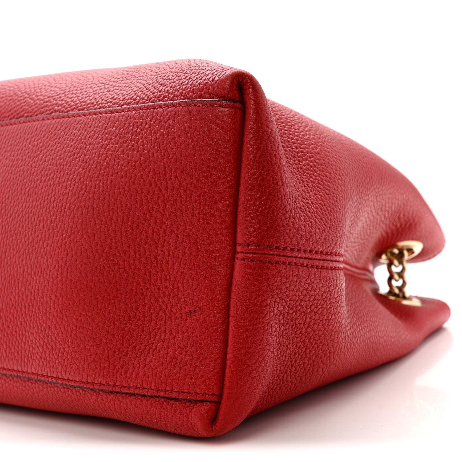 Gucci Pebbled Calfskin Medium Soho Chain Shoulder Bag Tabasco Red