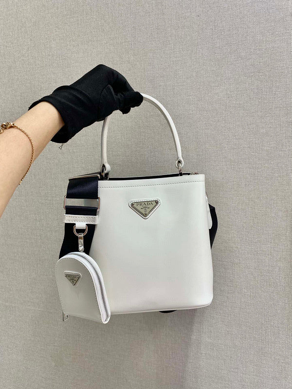 Prada Bags - 5791