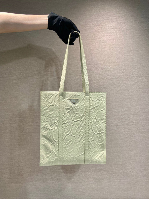 Prada Bags - 551