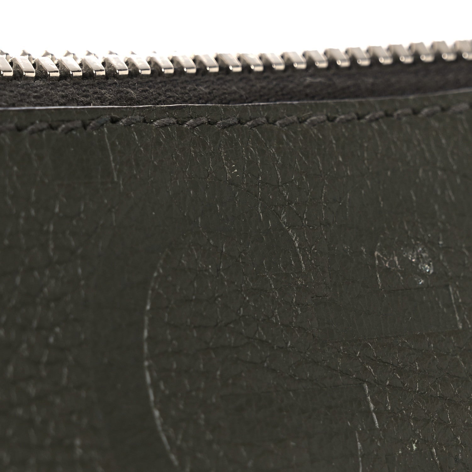 Gucci Piuma Calfskin Jumbo GG Embossed Medium Wristlet Messenger Bag Green