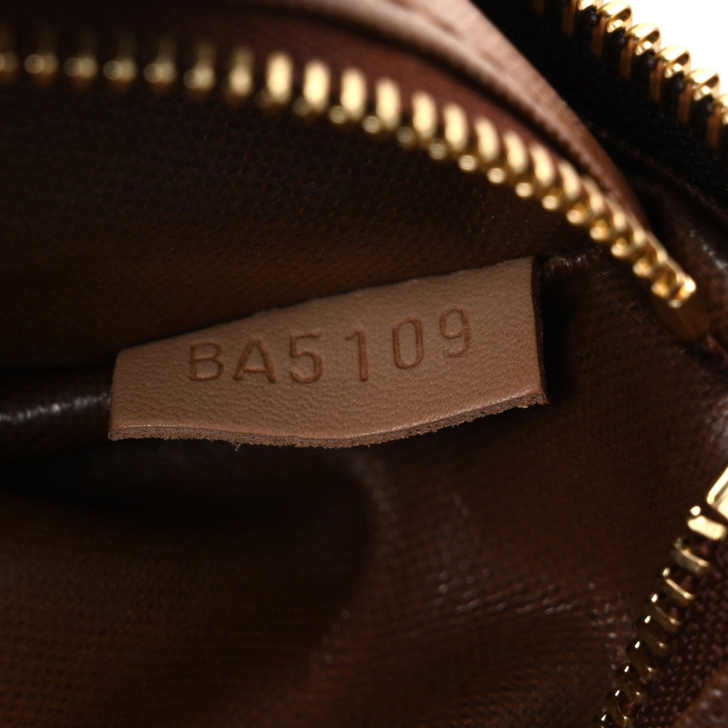 Louis Vuitton Monogram Toiletry Bag 25
