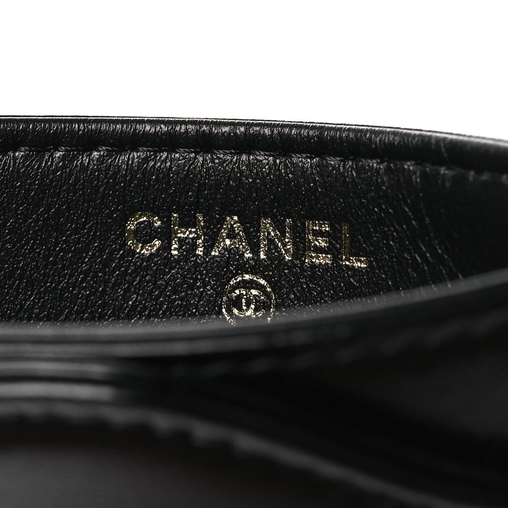 Chanel Shiny Crumpled Calfskin Quilted 31 Card Holder Black