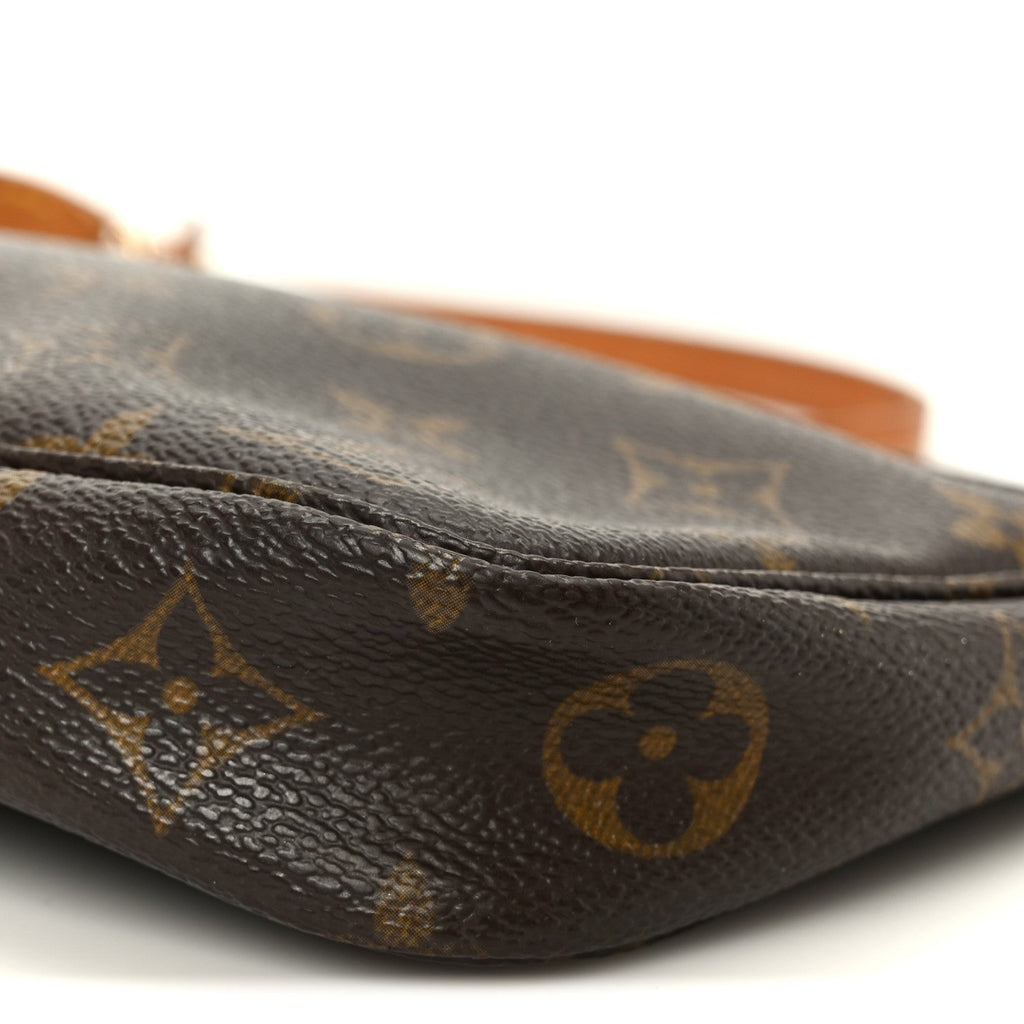 Louis Vuitton Monogram Pochette Accessories