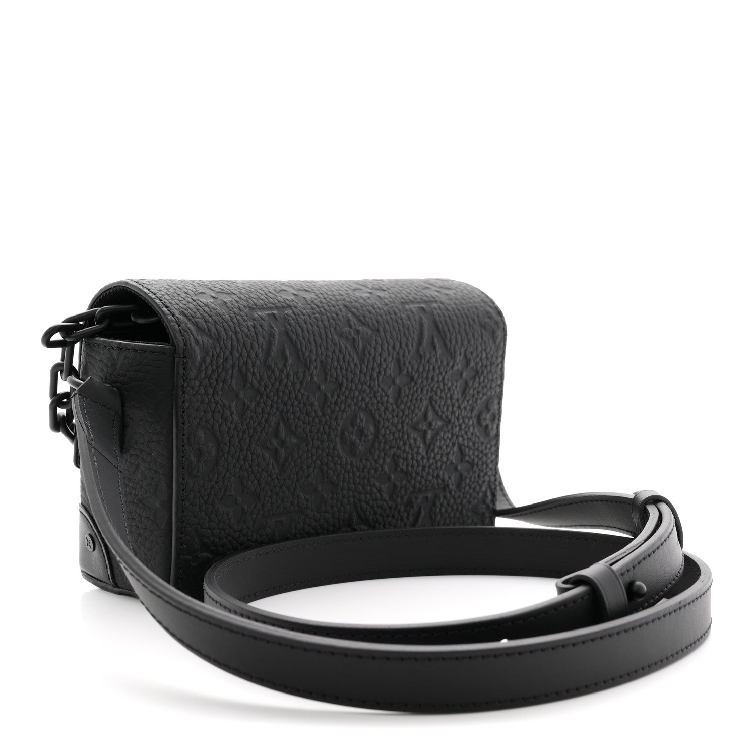 Louis Vuitton Taurillon Monogram Steamer Wearable Wallet Black