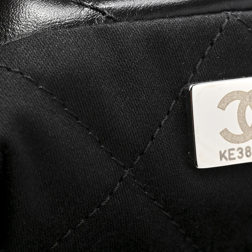 Chanel Shiny Calfskin Quilted Small Chanel 22 So Black