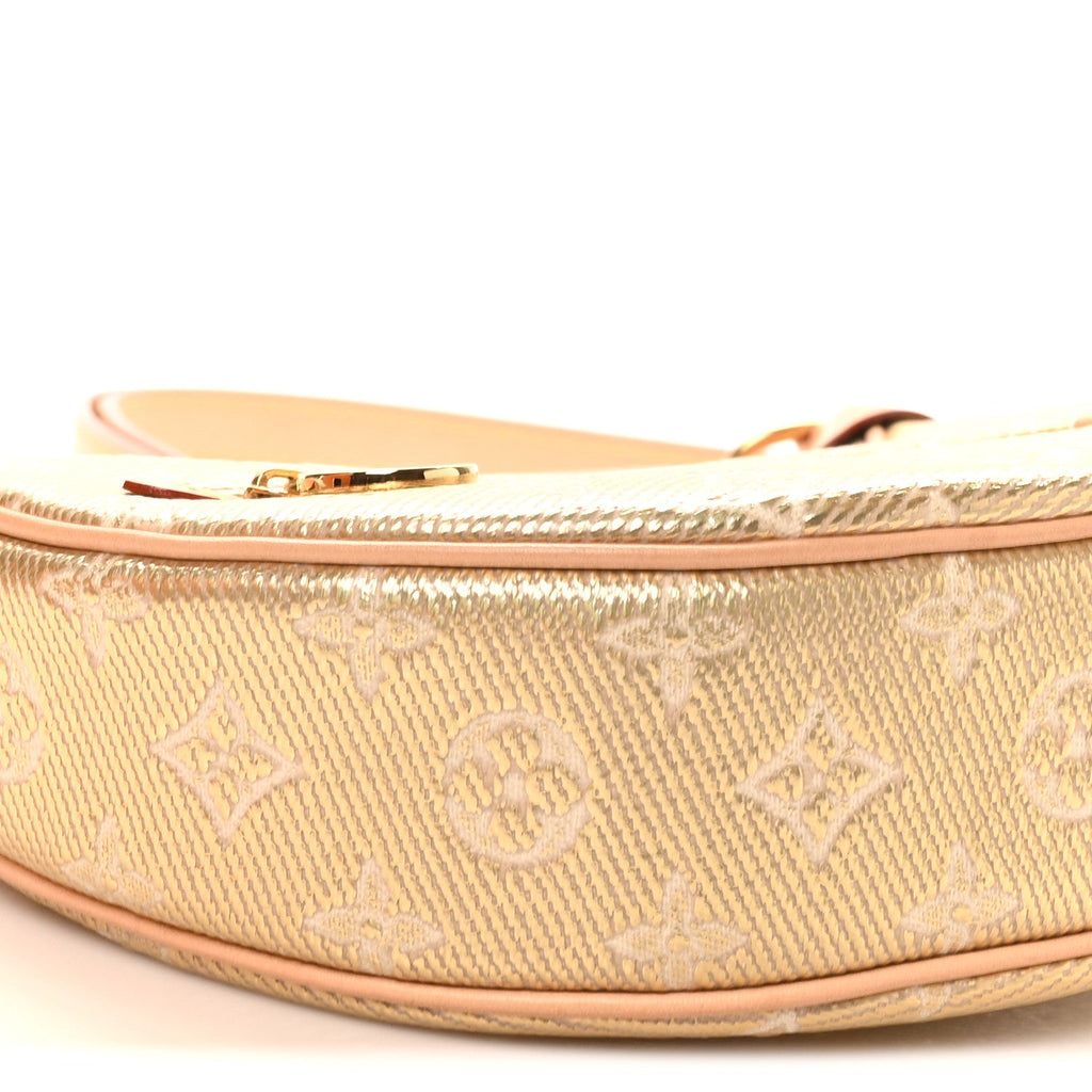 Louis Vuitton Monogram Jacquard Loop Gold