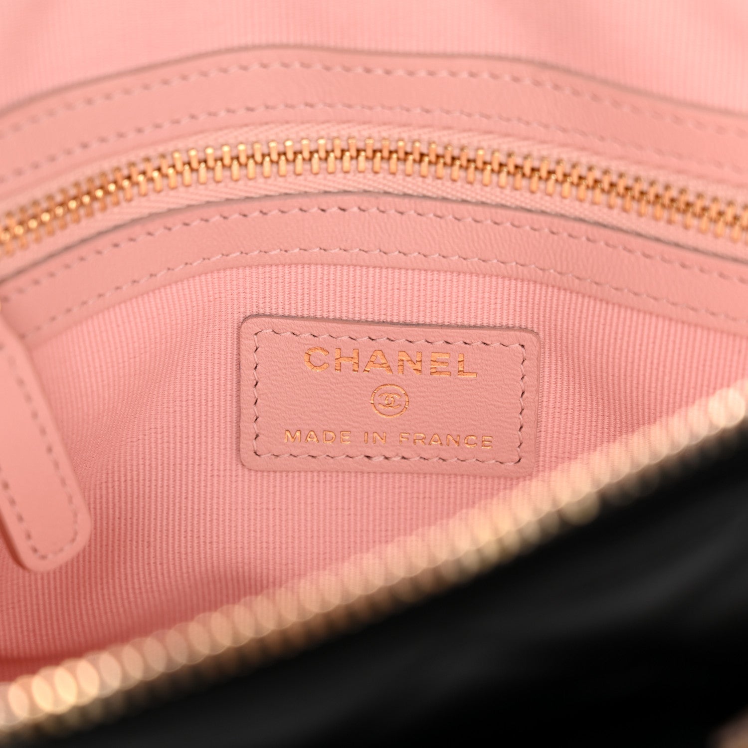 Lambskin Quilted Sunset Boulevard Pouch Case Black Pink