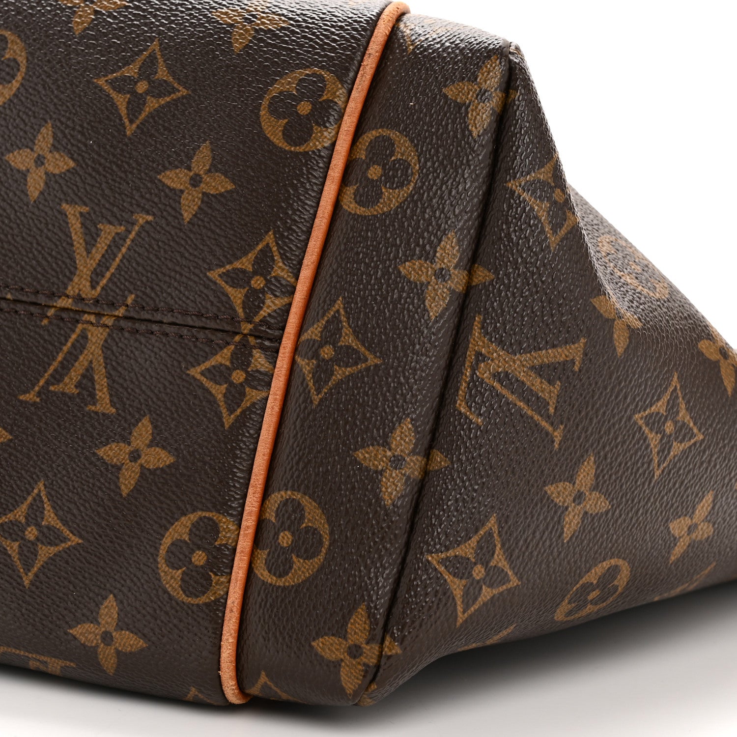 Louis Vuitton Monogram Totally MM