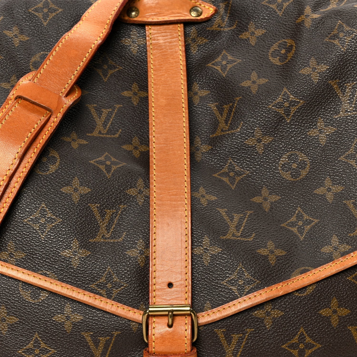 Louis Vuitton Monogram Saumur 35